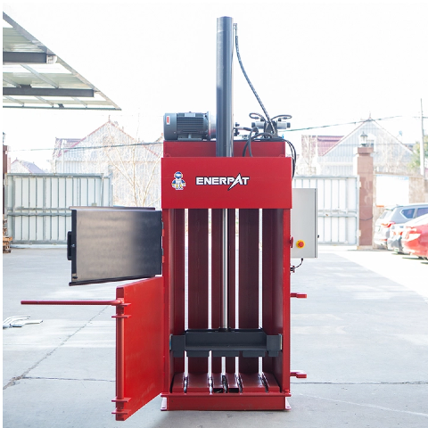 Vertical Baler 縦型ベーラー