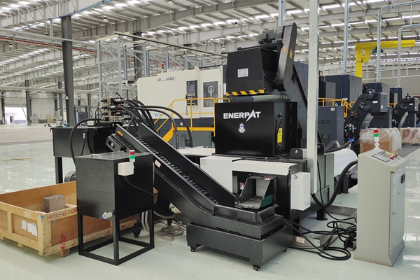 航空会社のカスタム アルミニウム スクラップ ベーラー